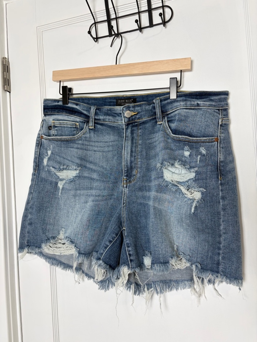 Judy Blue distressed denim shorts - Picture 14 of 16